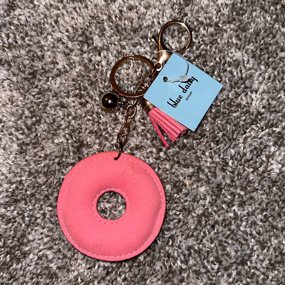 New Donut Keychain - Picture 2 of 2